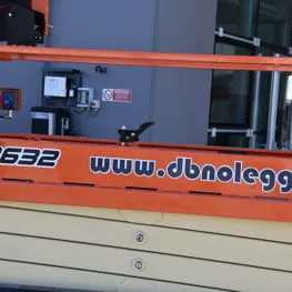 JLG ES2632 8M