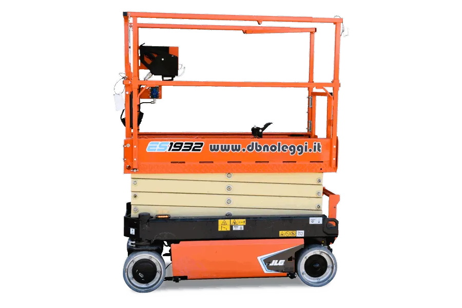 SOLLEVATORI A PANTOGRAFO ELETTRICI A VERONA | DB NOLEGGI SRL