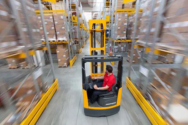 Carrello Elevatore Semovente aggiornamento a Verona