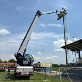 manutenzione illuminazione campo sportivo